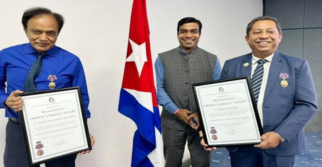 কিউবার রাষ্ট্রীয় পদক পেলেন বাংলাদেশের ২ চিকিৎসাবিজ্ঞানী