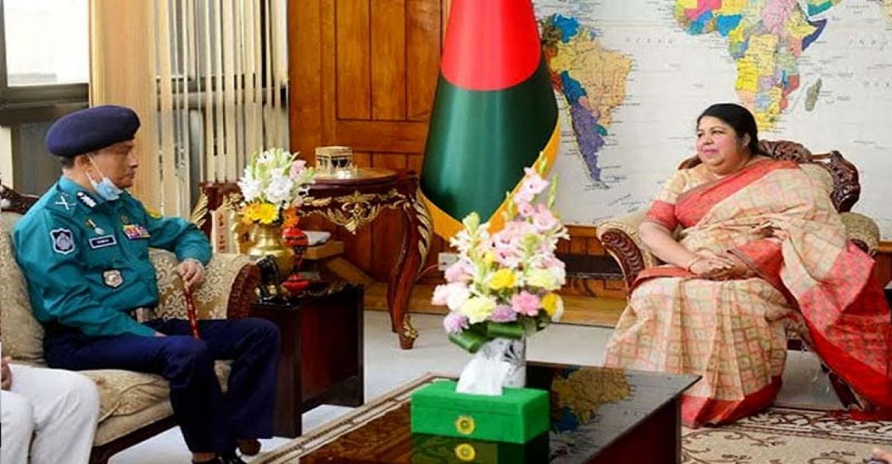 সন্ত্রাস ও অরাজকতা দমনে পুলিশের ভূমিকা গুরুত্বপূর্ণ : স্পিকার