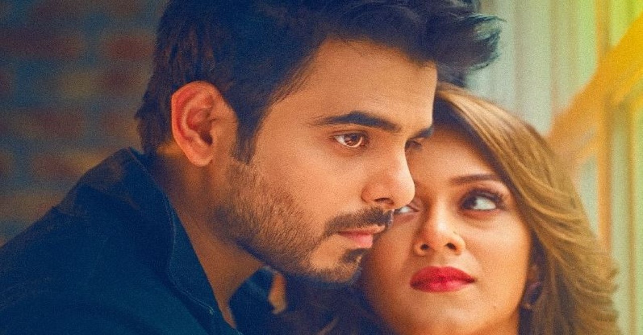 প্রকাশ্যে এলো সিয়াম-দীঘির রোমান্স