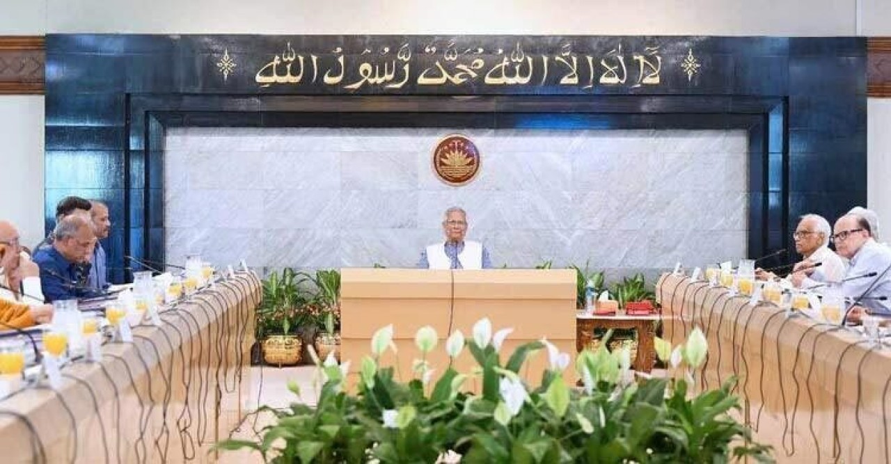 উপদেষ্টা পরিষদের বৈঠক শেষে সংবাদ সম্মেলন