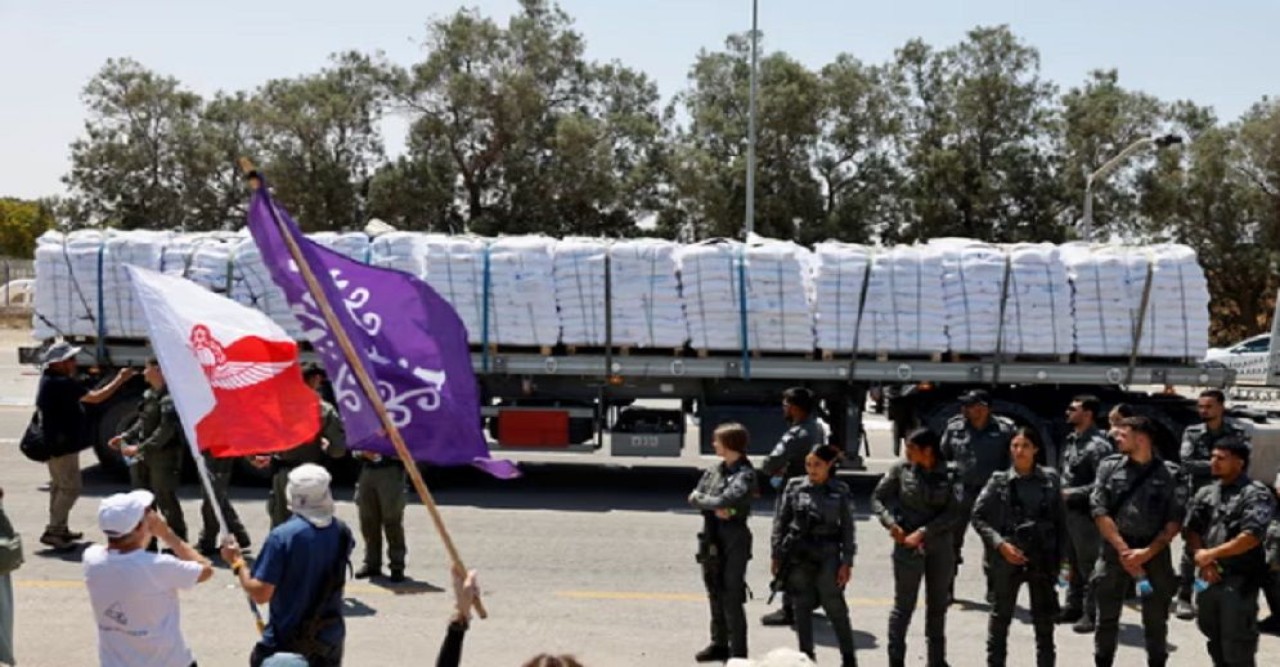 অবশেষে গাজায় ঢুকলো ত্রাণ, ২ দিনে অনাহারে আরও ২৯ মৃত্যু