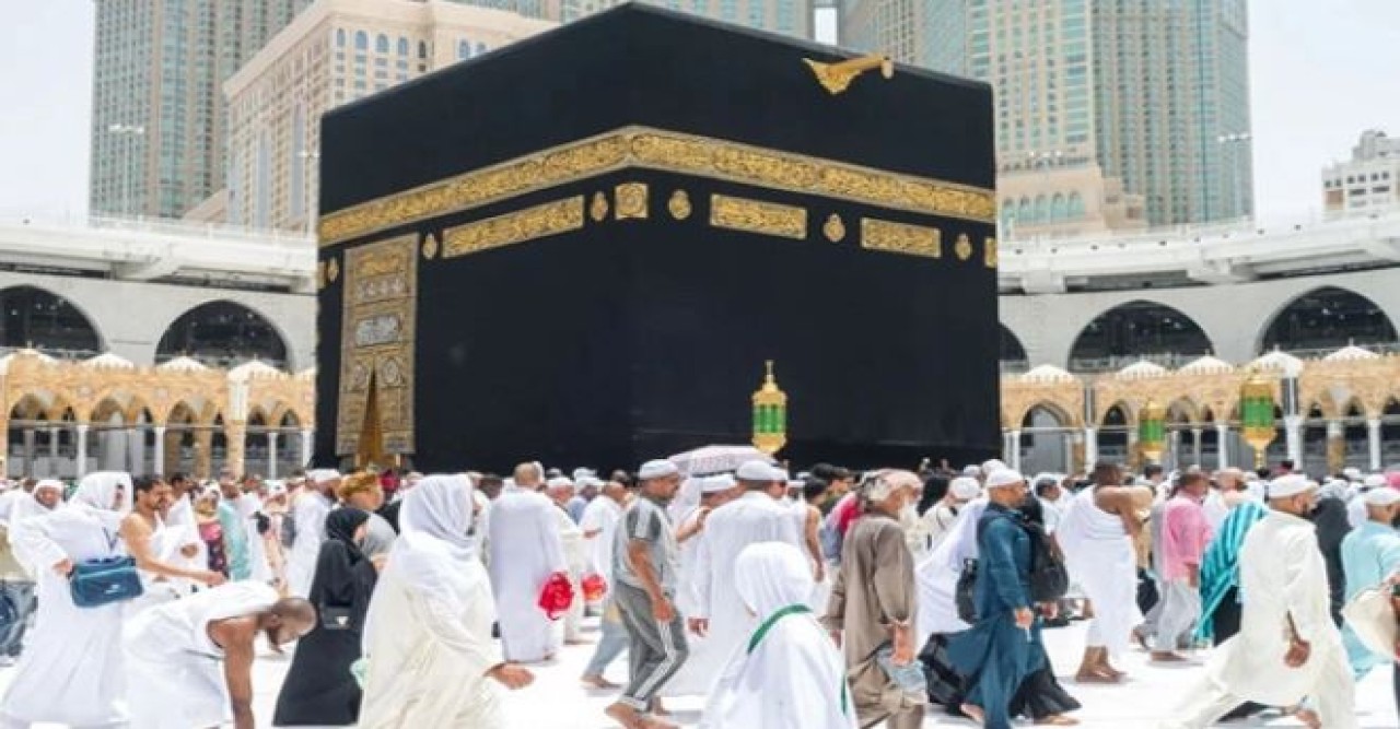 হাজি সেবার নামে সরকারি খরচে হজে যাওয়া বন্ধ