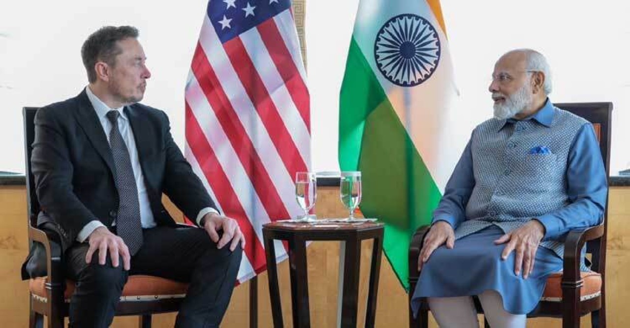 ভারতে সামাজিক মাধ্যমের নিয়ন্ত্রণ নিয়ে মোদী-মাস্কের নীরব লড়াই