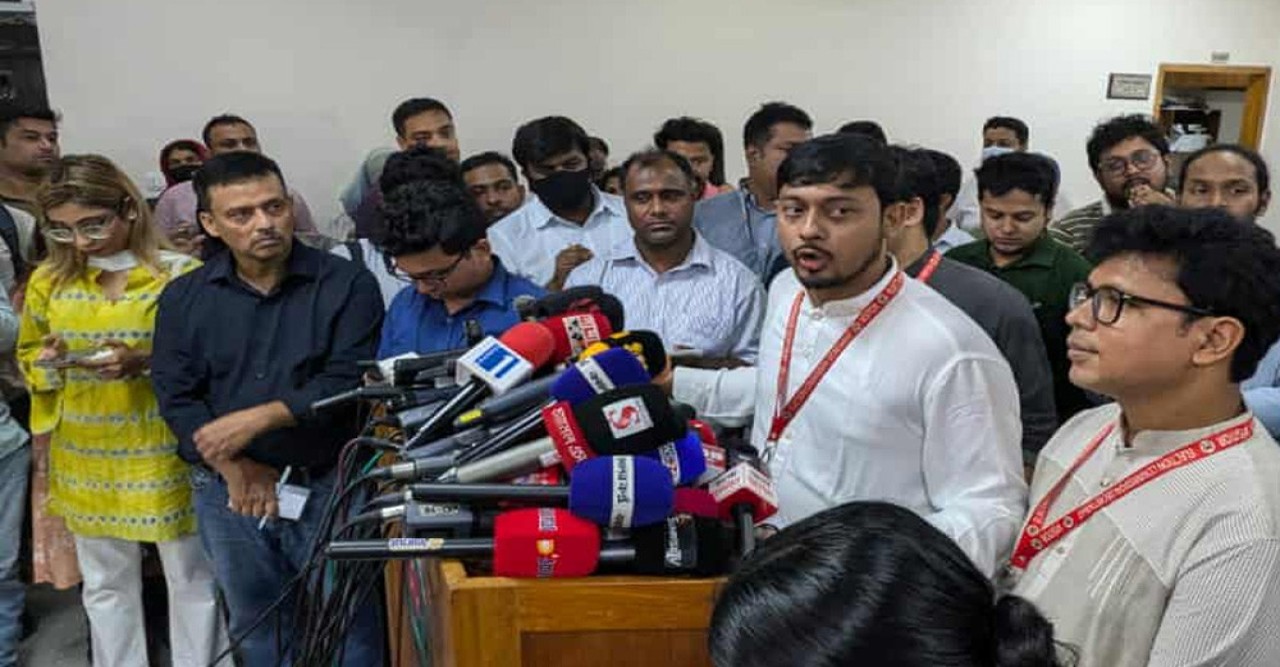 প্রতীক হিসেবে শাপলা কলি নিচ্ছে এনসিপি