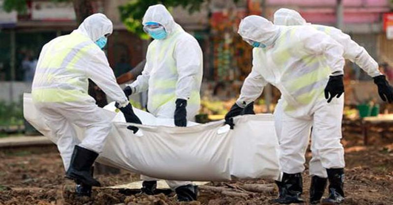 করোনায় এক দিনে ৪ জনের মৃত্যু, শনাক্ত কমল