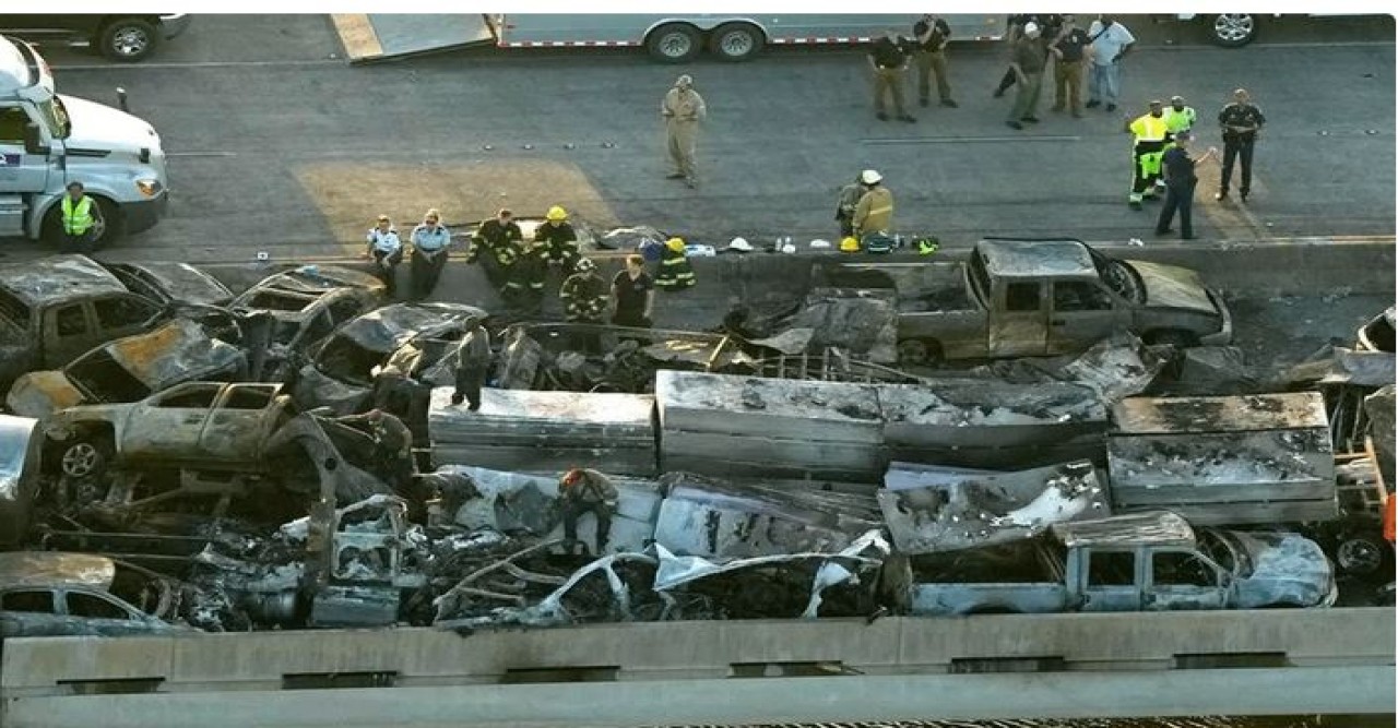 ঘন কুয়াশায় যুক্তরাষ্ট্রে দেড় শ গাড়ির সংঘর্ষ, নিহত ৭