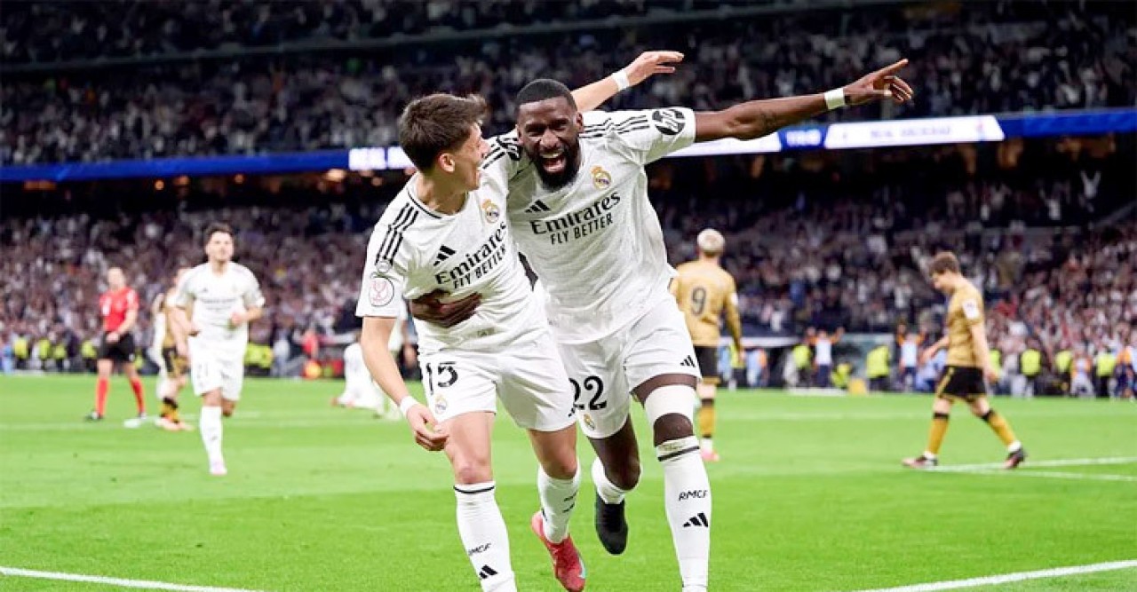 ৮ গোলের রোমাঞ্চকর ম্যাচ উপহার দিয়ে ফাইনালে রিয়াল