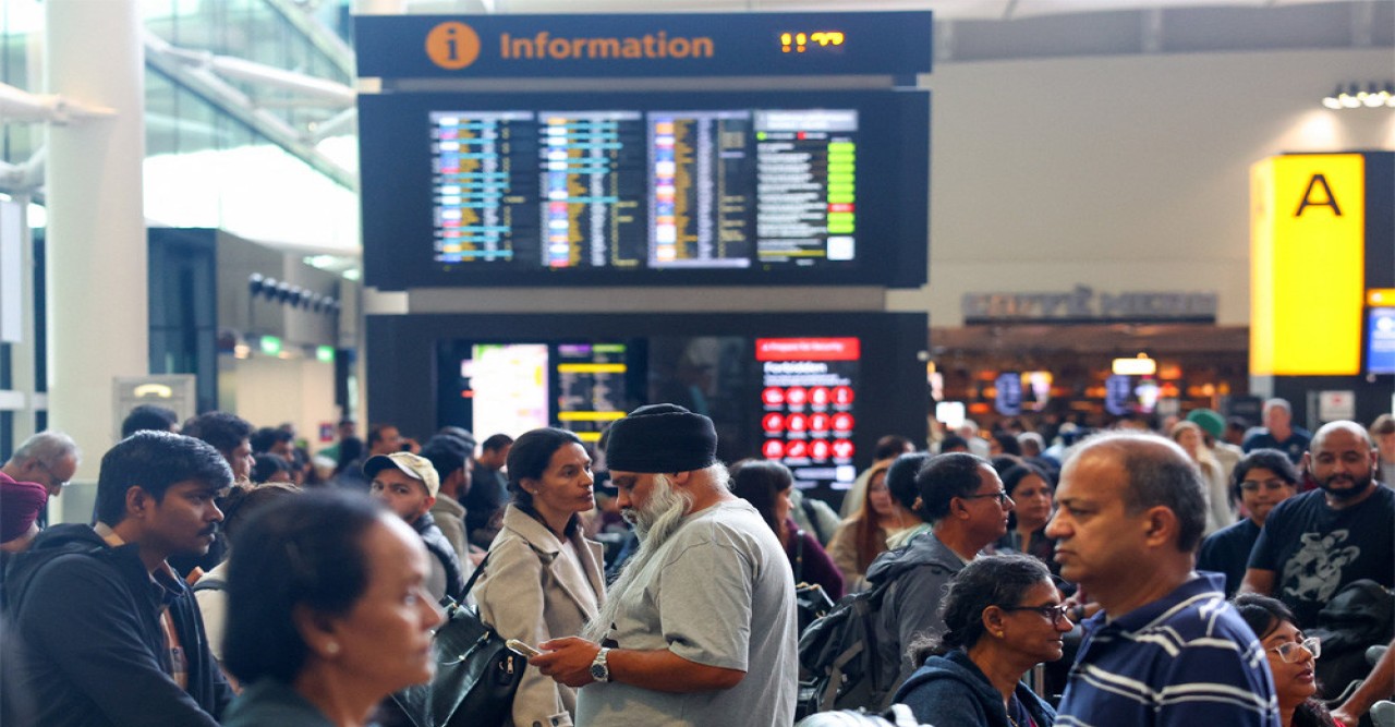 সাইবার হামলায় ইউরোপের বিমানবন্দরে অচলাবস্থা, যুক্তরাজ্যে গ্রেপ্তার ১