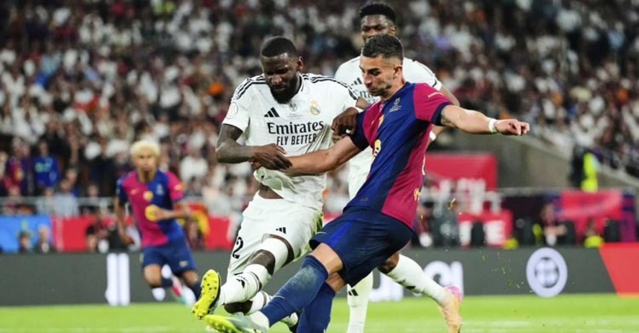 রেফারির দিকে বরফ ছুঁড়ে মেরে বড় নিষেধাজ্ঞার শঙ্কায় রুডিগার