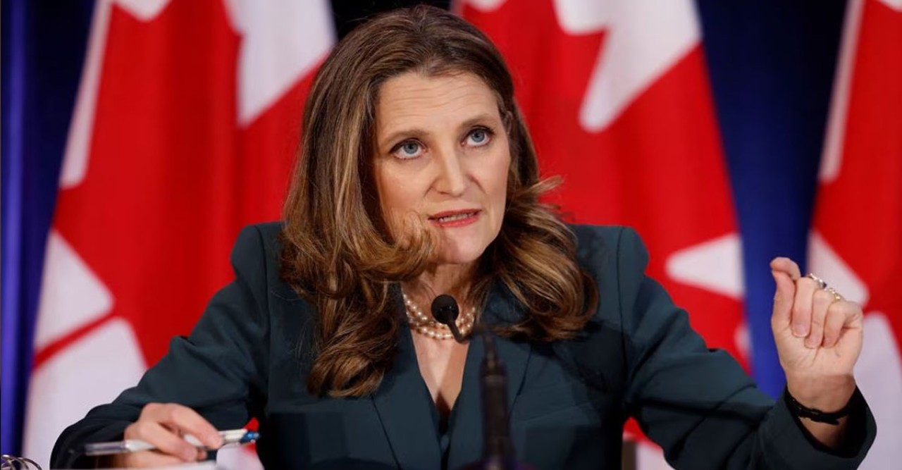 গাড়ির গতিসীমা লঙ্ঘন করায় কানাডার অর্থমন্ত্রীকে জরিমানা