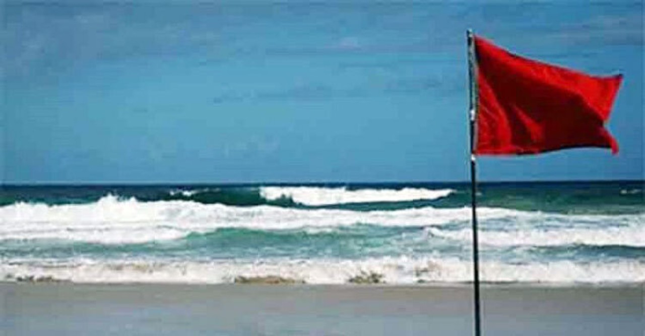 সমুদ্রবন্দরে ৩ নম্বর সতর্ক সংকেত