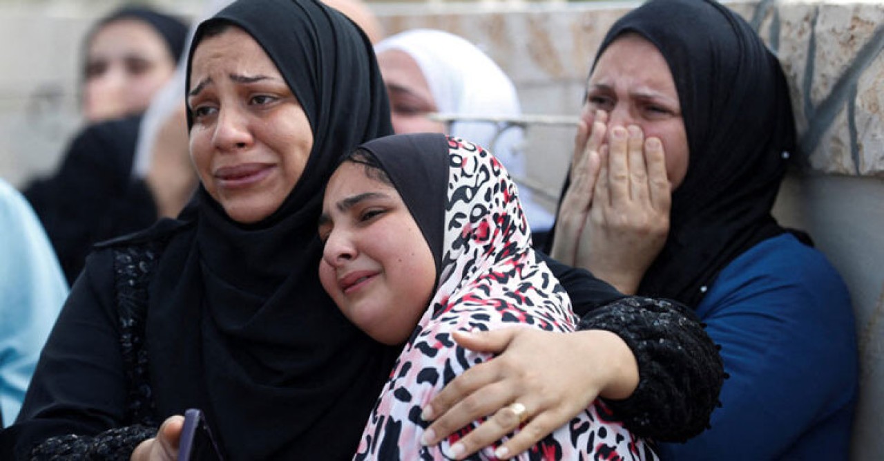 গাজায় দেড় লাখের বেশি অন্তঃসত্ত্বা নারী পানিশূন্যতায় ভুগছেন