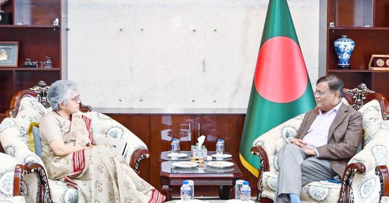 রোহিঙ্গা প্রত্যাবাসনে আন্তর্জাতিক চাপ বাড়ানোর বিকল্প নেই -পররাষ্ট্রমন্ত্রী