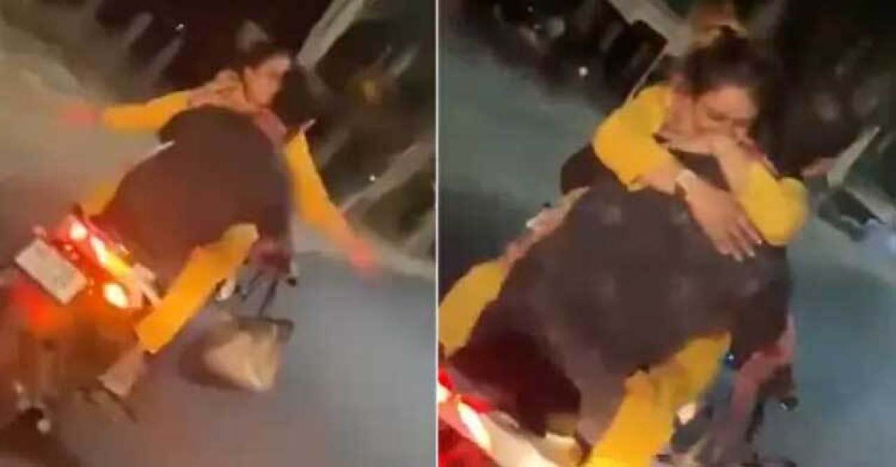 চলন্ত বাইকে মুখোমুখি বসে তরুণ-তরুণীর রোমান্স, ভিডিও ভাইরাল