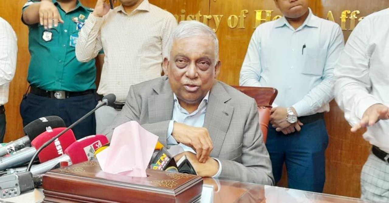 ‘রিমাল’ মোকাবিলায় প্রস্তুতি নিয়ে যা জানালেন স্বরাষ্ট্রমন্ত্রী