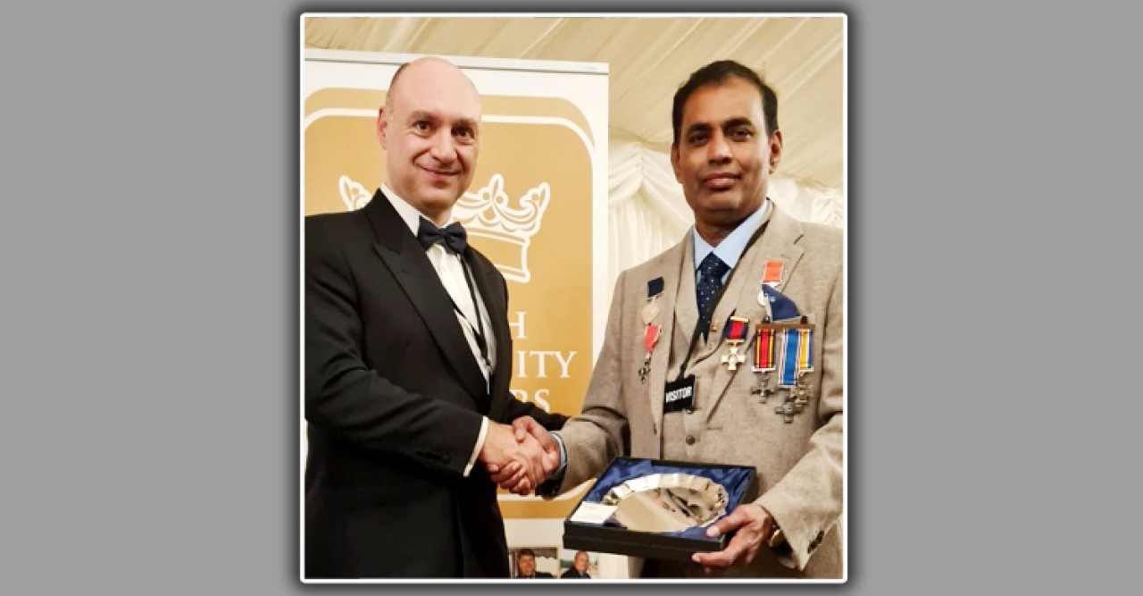 বাংলাদেশি মনসুর আহমদ পেলেন ‘ব্রিটিশ কমিউনিটি অনার্স অ্যাওয়ার্ড’