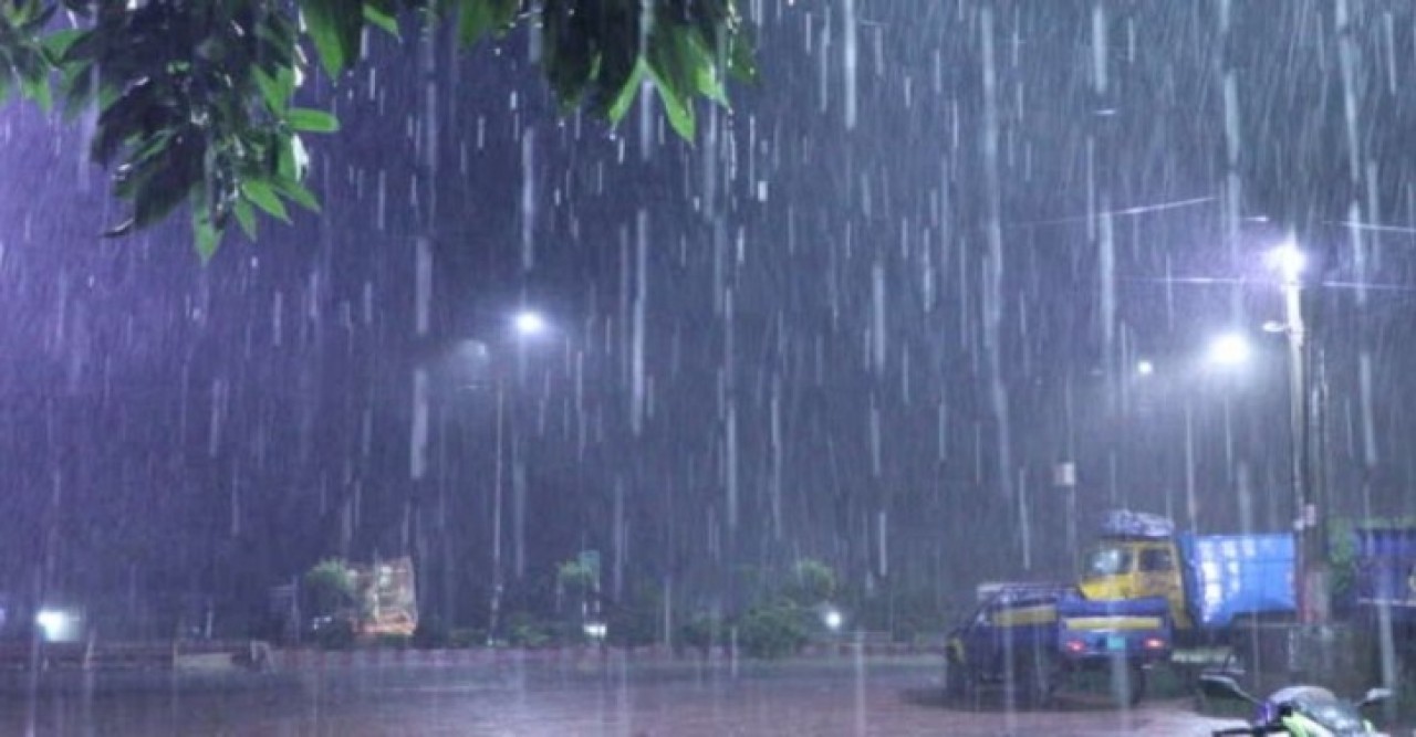 দুই অঞ্চলে ৬০ কিমি বেগে হতে পারে ঝড়