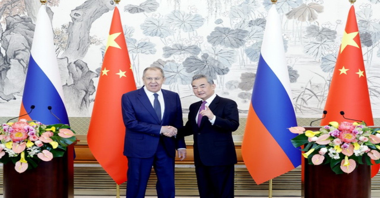 ইউক্রেনে দ্রুত যুদ্ধবিরতি আশা করে চীন