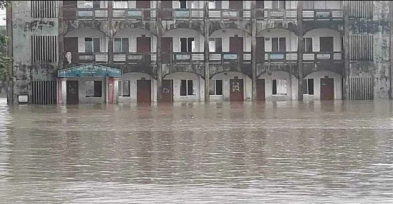 সিলেটে ২৯০ শিক্ষাপ্রতিষ্ঠানে বন্যার পানি