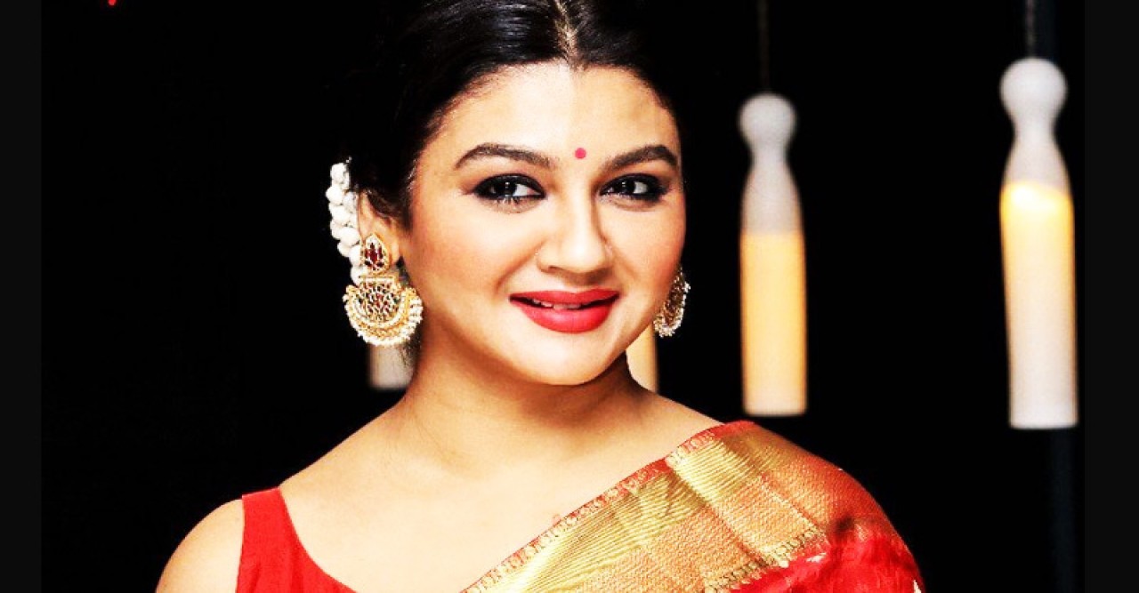 প্রথমবার বলিউডের সিনেমায় অভিনয় করে কী পেলেন জয়া আহসান?