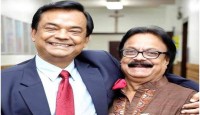 নিউইয়র্কে জাদুশিল্পী জুয়েল আইচের সঙ্গে দেখা…