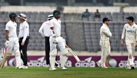 ঘটনাবহুল এক দিনের সমাপ্তি