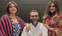 মুন্নির হাতের ইলিশ-চিংড়ি খেয়ে গেলেন স্বস্তিকা