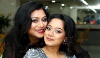 শাবনূরকে ‘মা’ মনে করেন দীঘি!