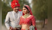 ভালোবাসা দিবসে বিয়ে করলেন স্পর্শিয়া
