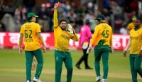 দক্ষিণ আফ্রিকার সঙ্গে পেরে উঠল না ভারত