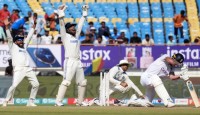 যশস্বীর ডাবল সেঞ্চুরিতে রেকর্ড গড়া জয় ভারতের
