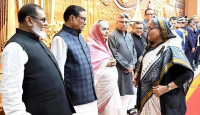 দক্ষিণ আফ্রিকার উদ্দেশে ঢাকা ছাড়লেন প্রধানমন্ত্রী