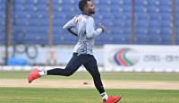 মুশফিকের জায়গায় তাওহিদ হৃদয়
