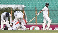 আরেকটি বড় হারের আরো কাছে বাংলাদেশ