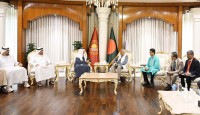‘বন্ধুত্বের বার্তা’ নিয়ে ঢাকায় আমিরাতের প্রতিনিধিদল , ড. ইউনূসের সঙ্গে বৈঠক