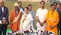 ফের বাংলাদেশের ঘটনা নিয়ে মুখ খুললেন পশ্চিমবঙ্গের মুখ্যমন্ত্রী