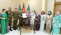 প্রধান উপদেষ্টার ত্রাণ তহবিলে ১৫ লাখ টাকার অনুদান ও ত্রাণসামগ্রী সেনা পরিবার কল্যাণ সমিতির