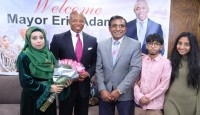 নিউইয়র্কে বসবাসরত বাংলাদেশি কমিউনিটির  ব্যক্তিদের সঙ্গে সৌজন্য বৈঠক করেছেন মেয়র এরিক এডামস