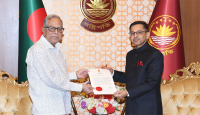 রাষ্ট্রপতির কাছে নতুন ভারতীয় হাইকমিশনারের পরিচয়পত্র পেশ